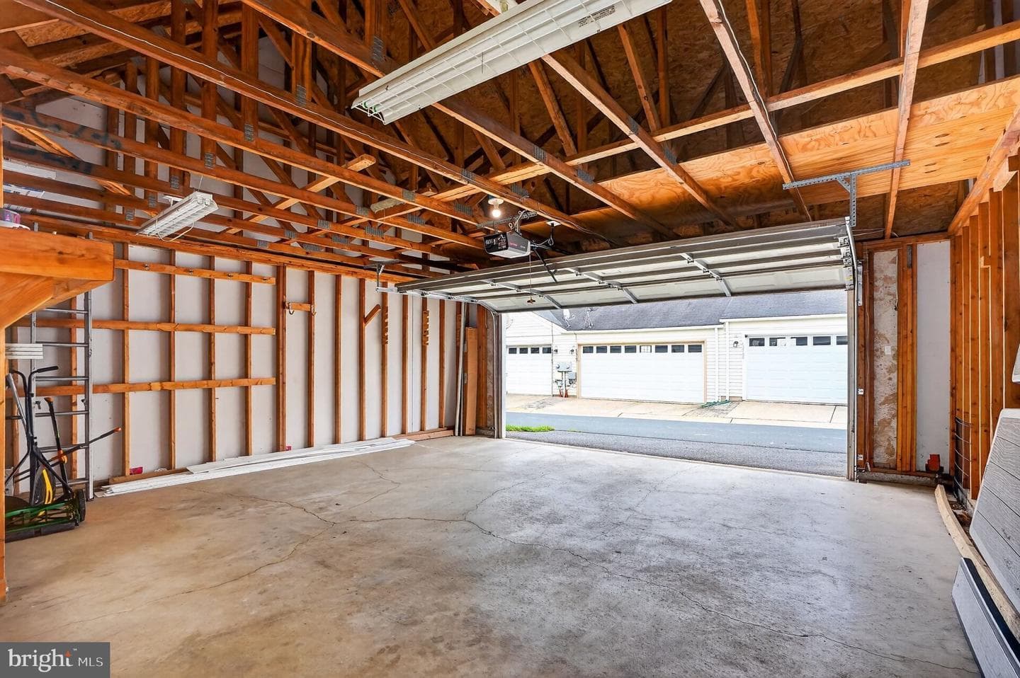 42771 Freedom Street photo 43