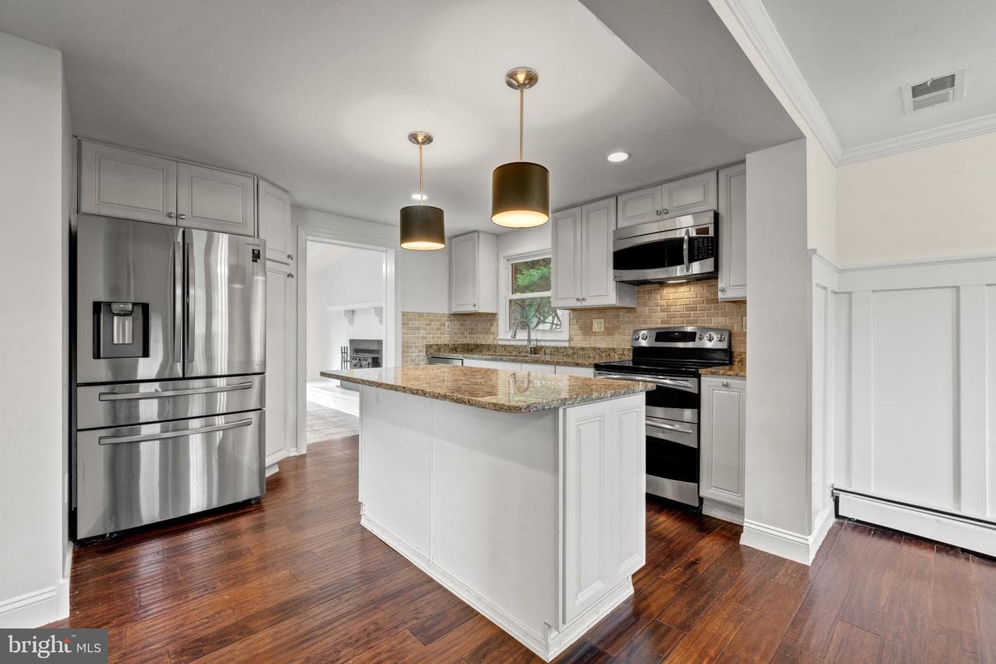 20212 Broad Run Drive photo 8