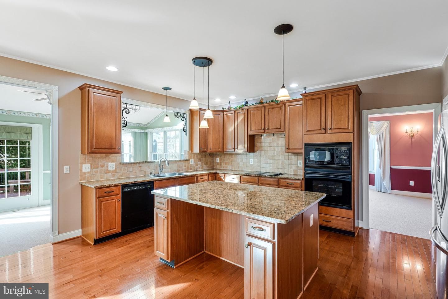 17485 White Gate Place photo 15