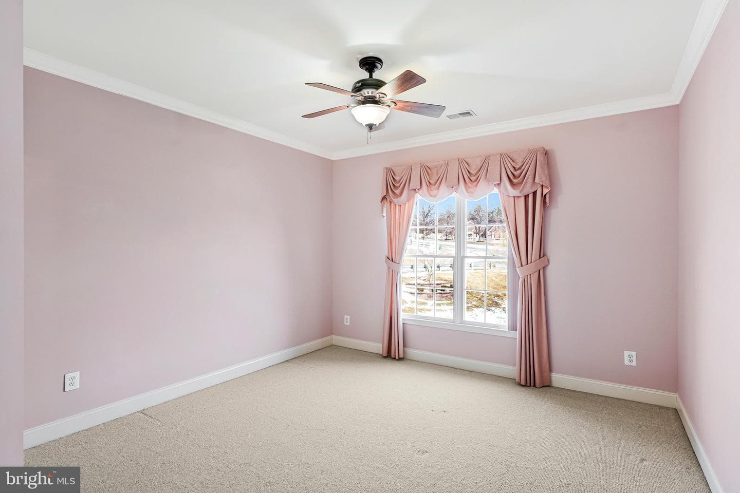 17485 White Gate Place photo 37