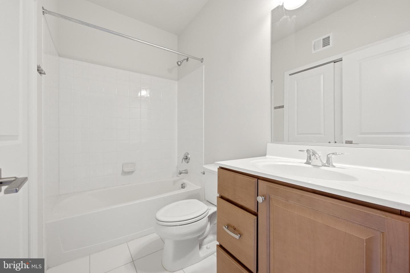 23255 Milltown Knoll Square #107 photo 38