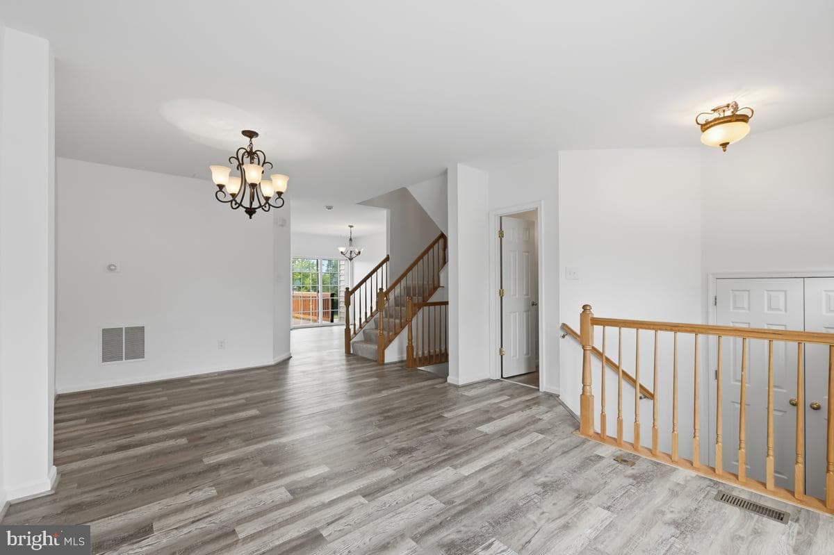 21753 Ladyslipper Square photo 3