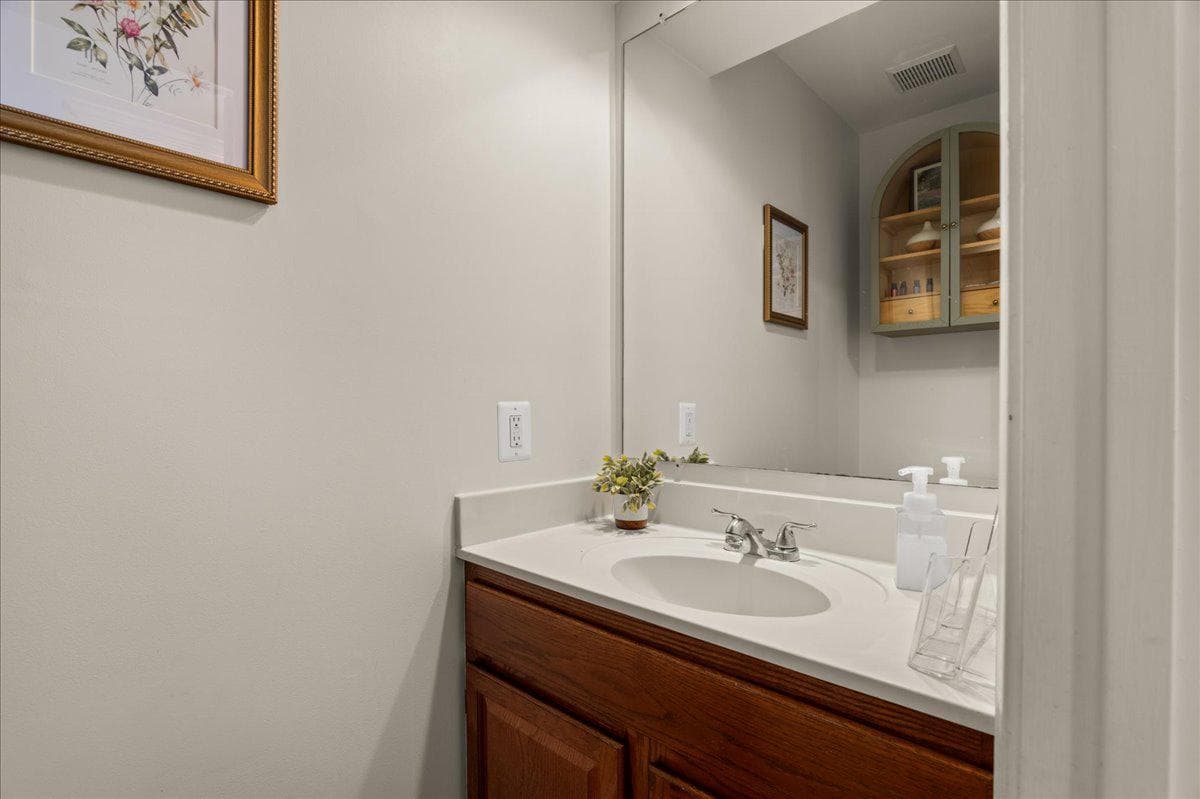 43976 Kitts Hill Terrace photo 17
