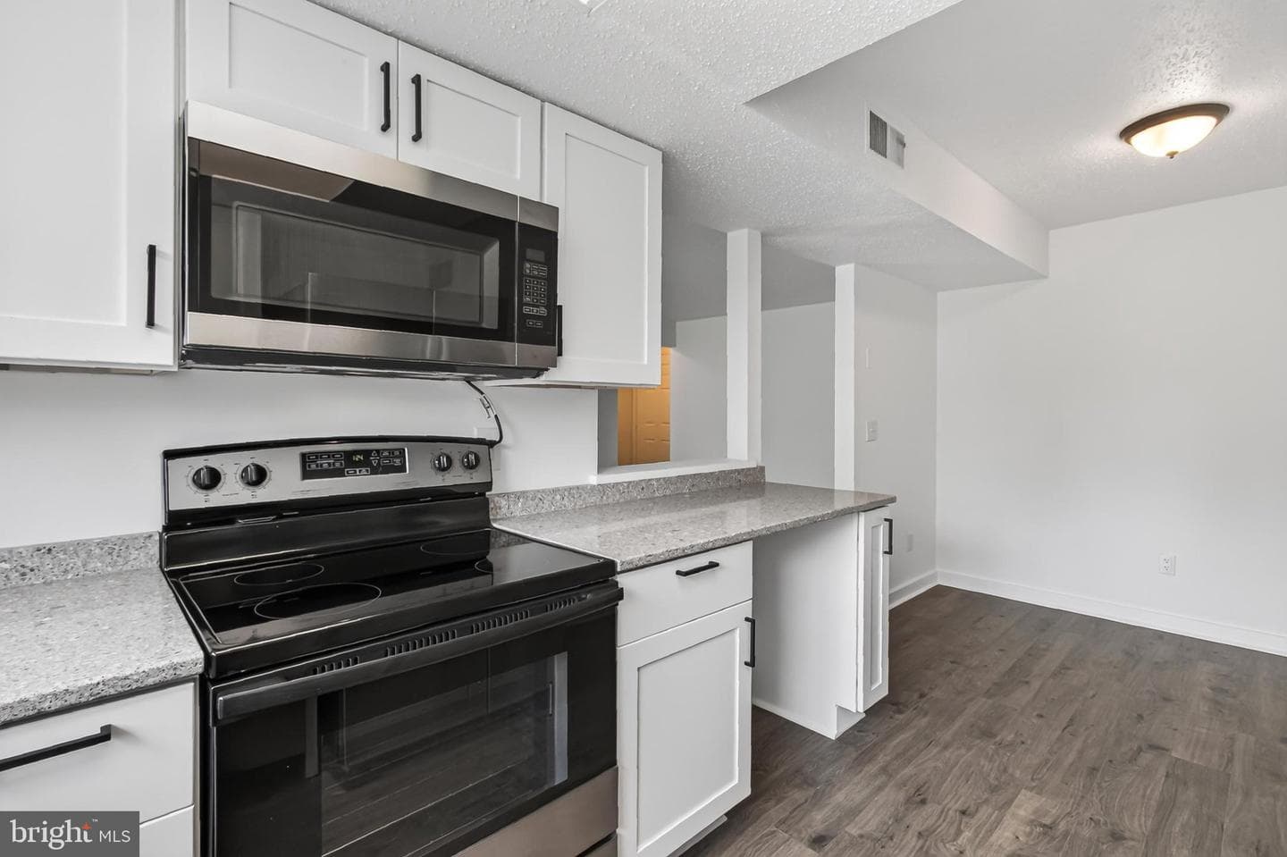 128 Fort Evans Road SE #c photo 18