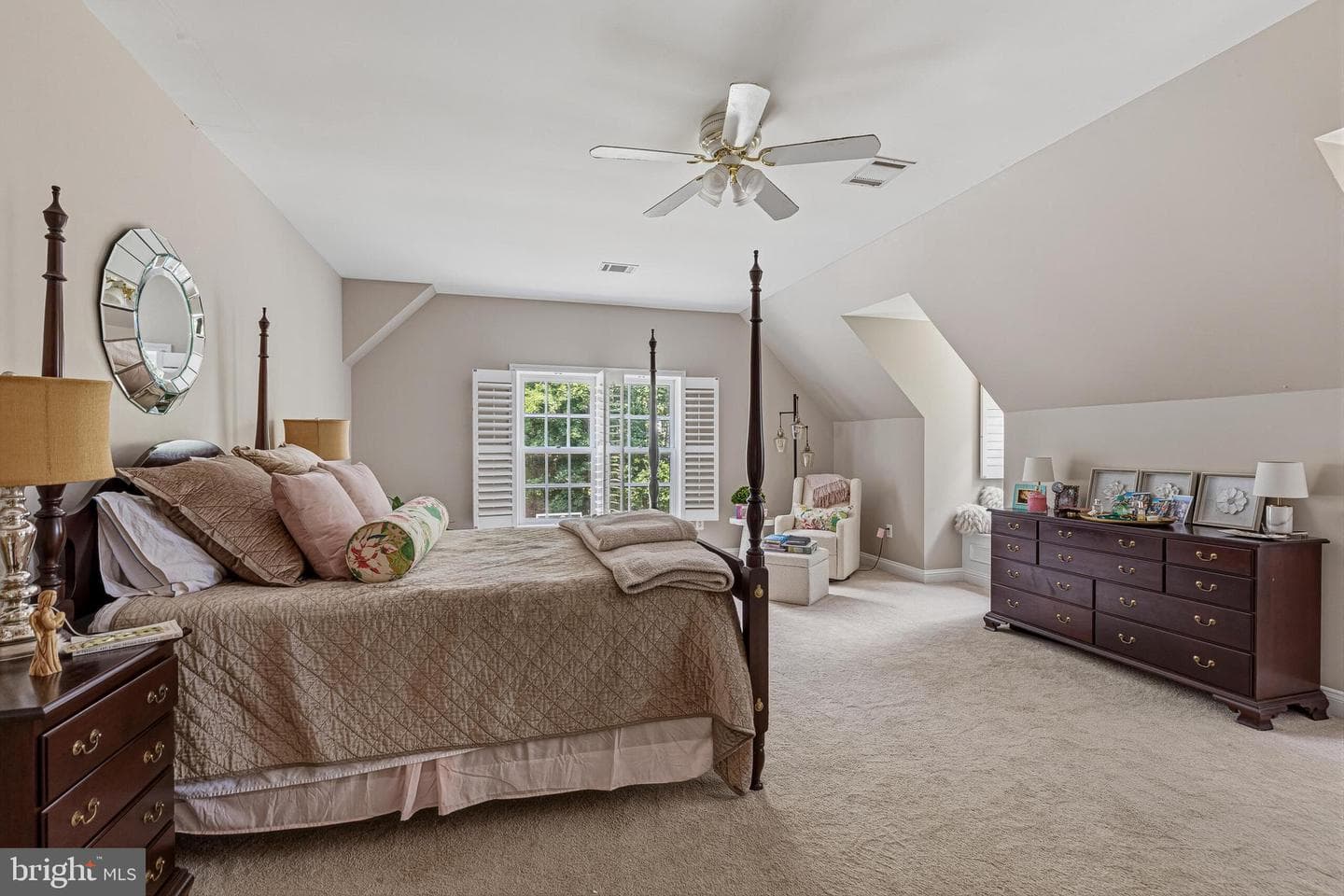 1176 Hawling Place SW photo 37