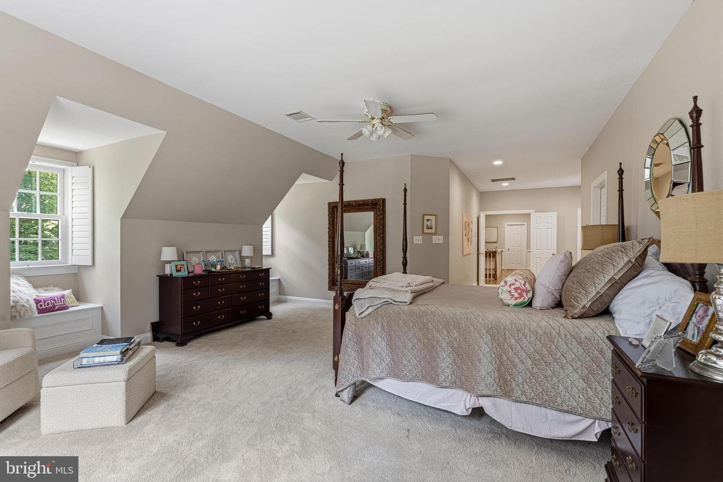 1176 Hawling Place SW photo 38