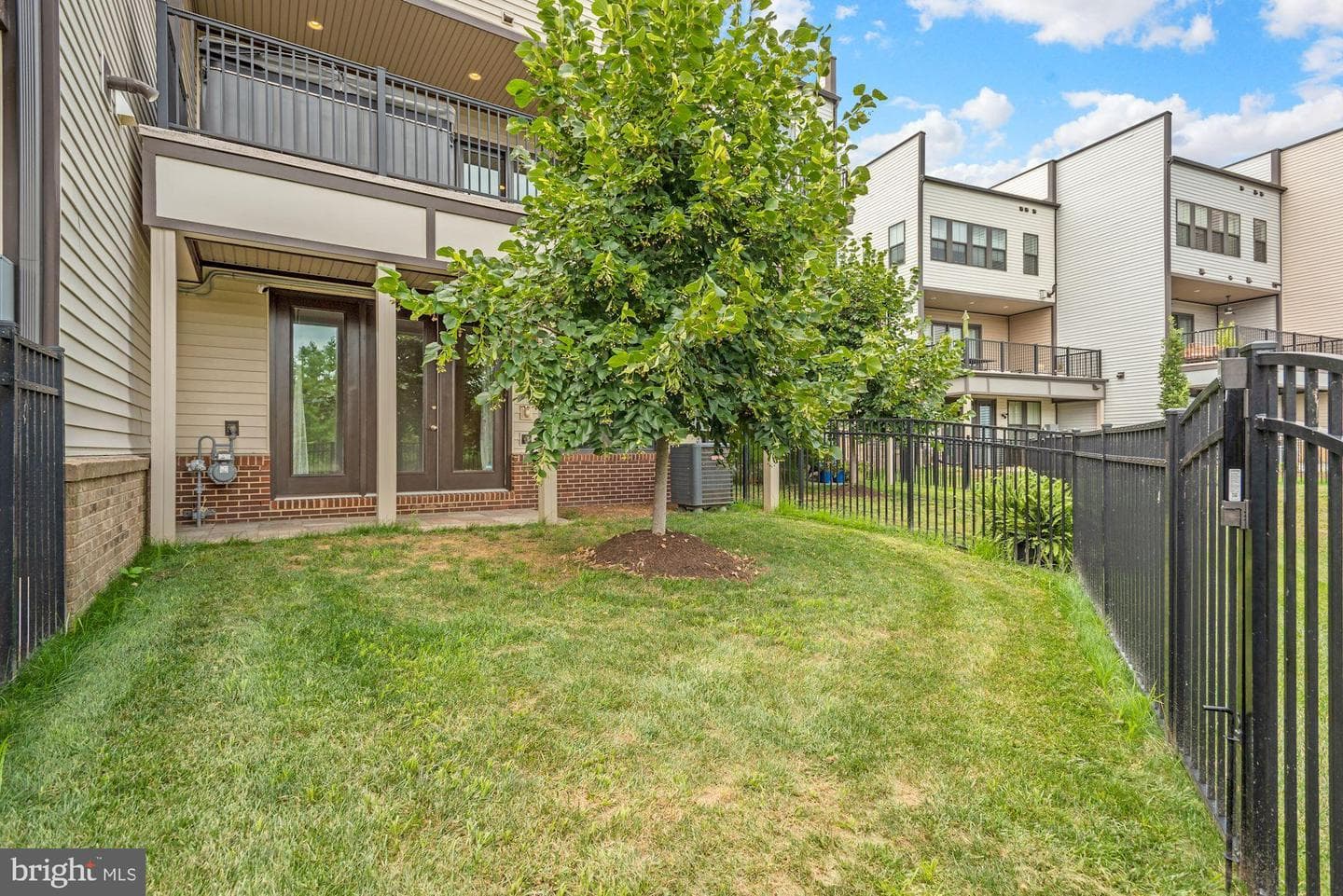 23094 Sullivans Cove Square photo 52
