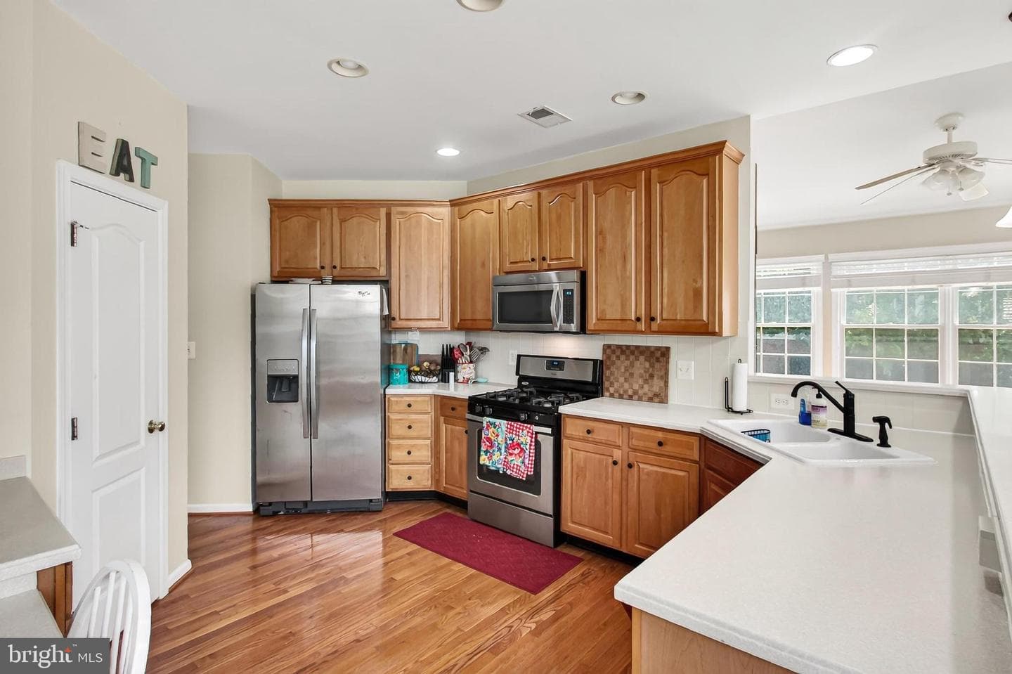 42655 Harris Street photo 16