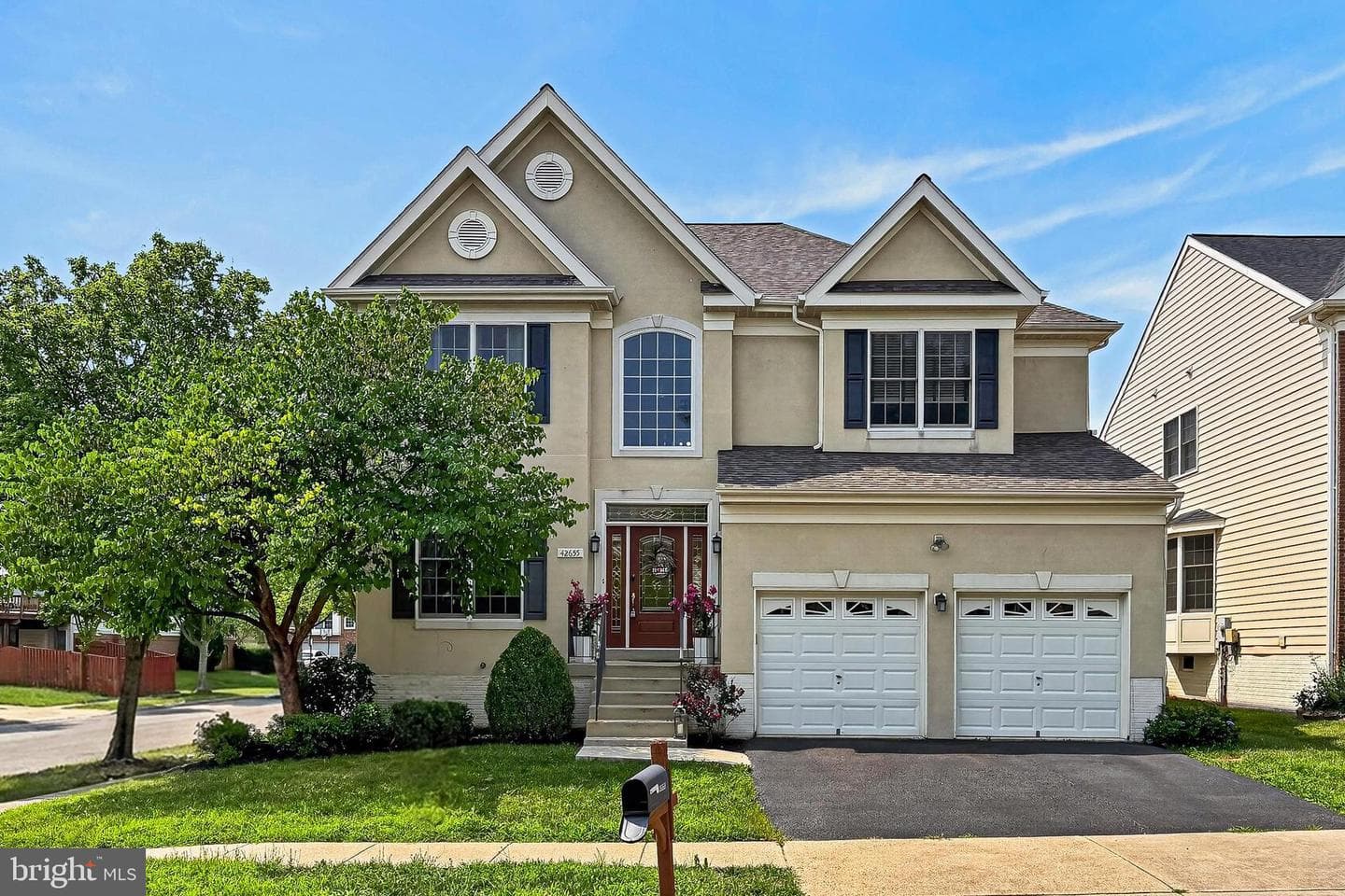 42655 Harris Street photo 4