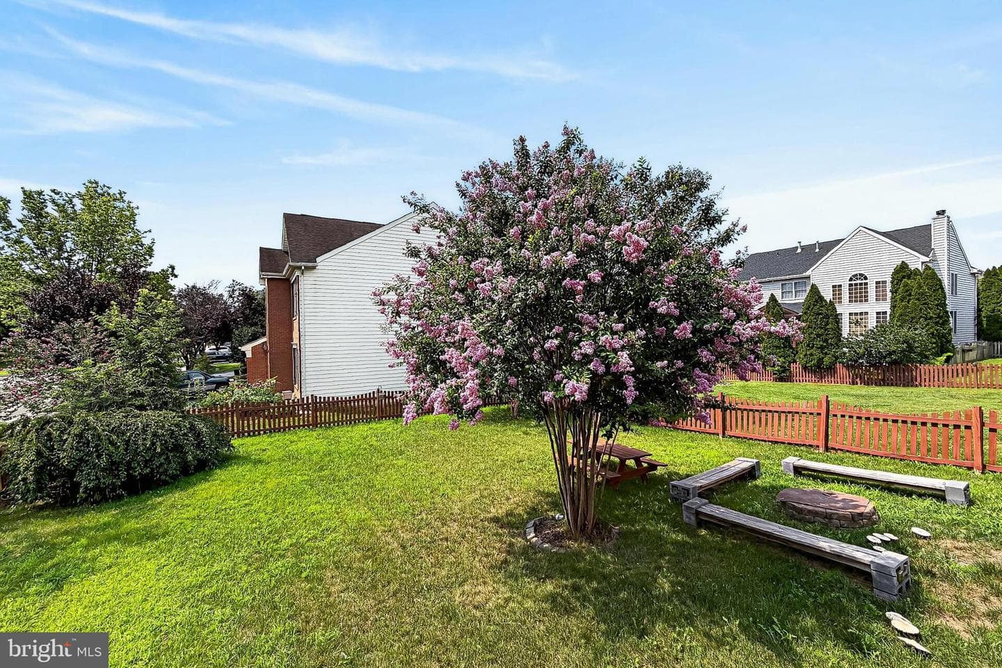 42655 Harris Street photo 54