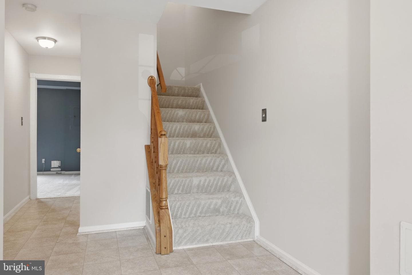 806 E Vanderbilt Terrace SE photo 46