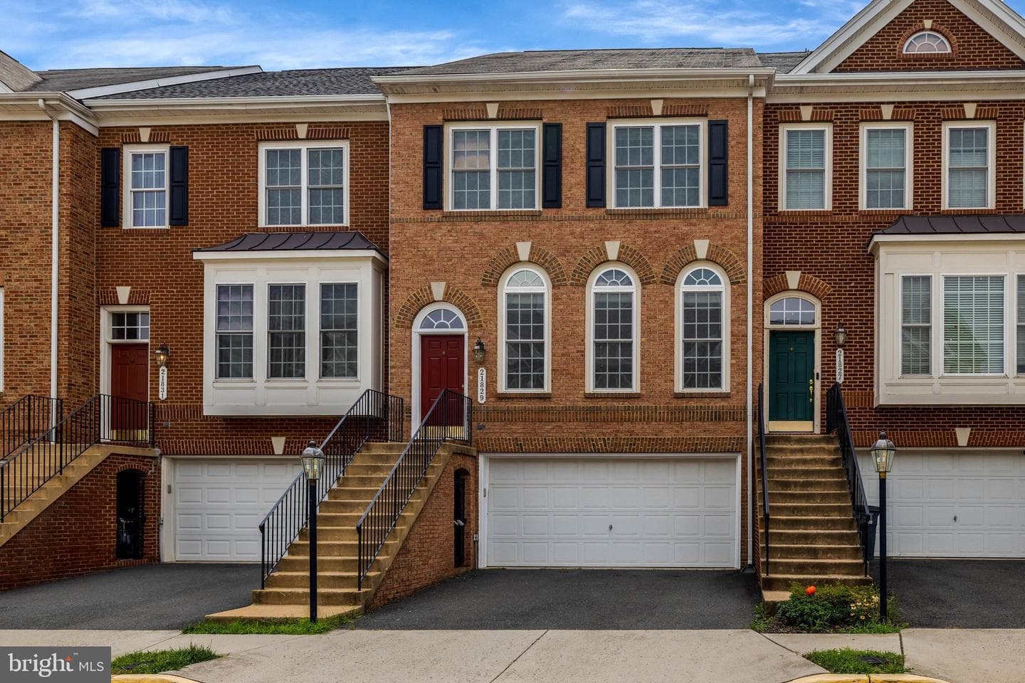 21829 Ladyslipper Square, Ashburn