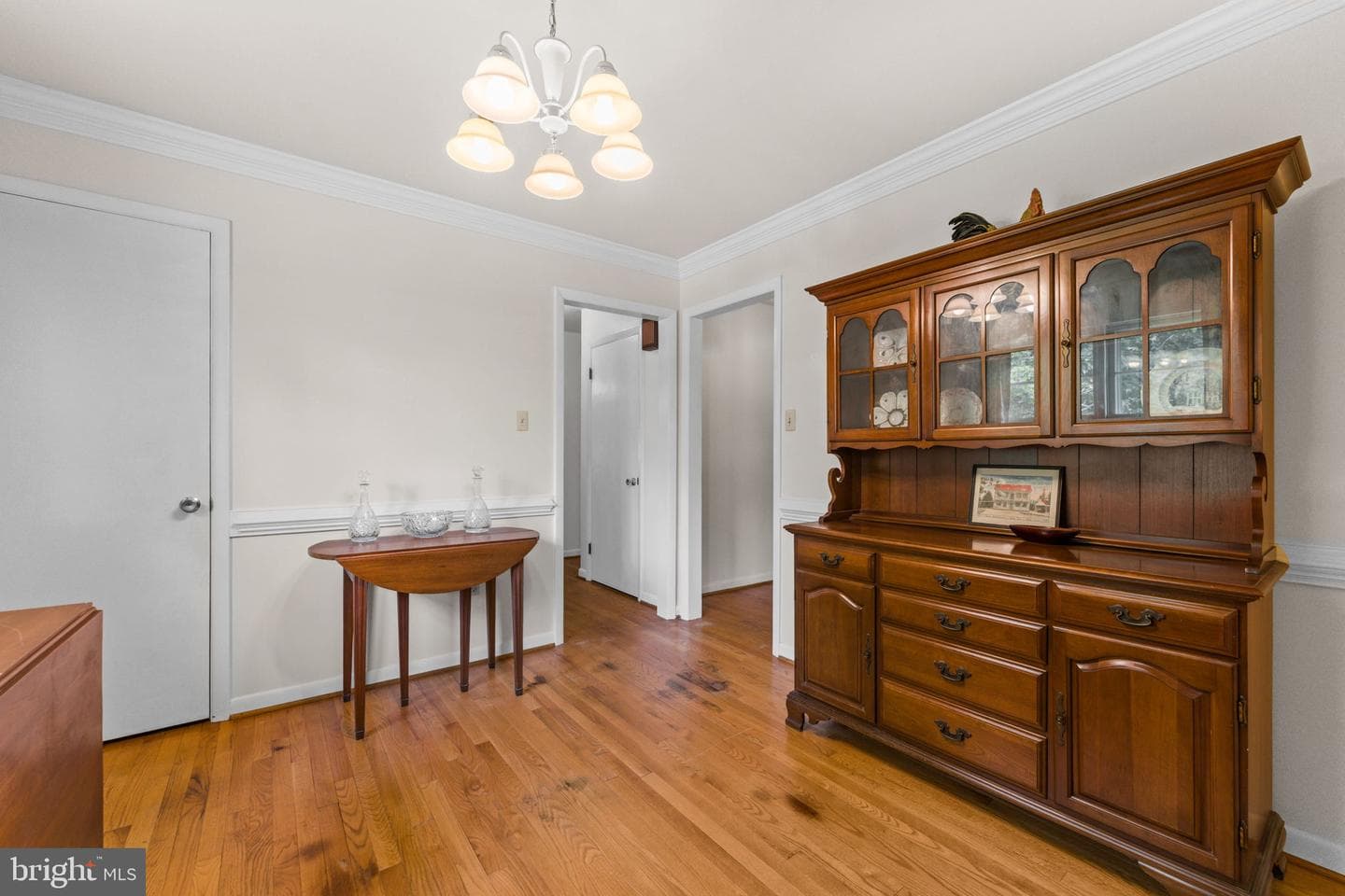 3 S Hughes Street photo 24