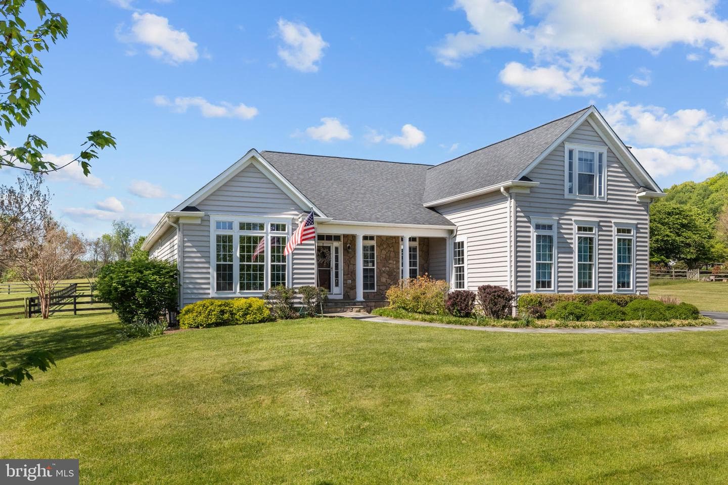 35987 Birch Hollow Lane, Hillsboro