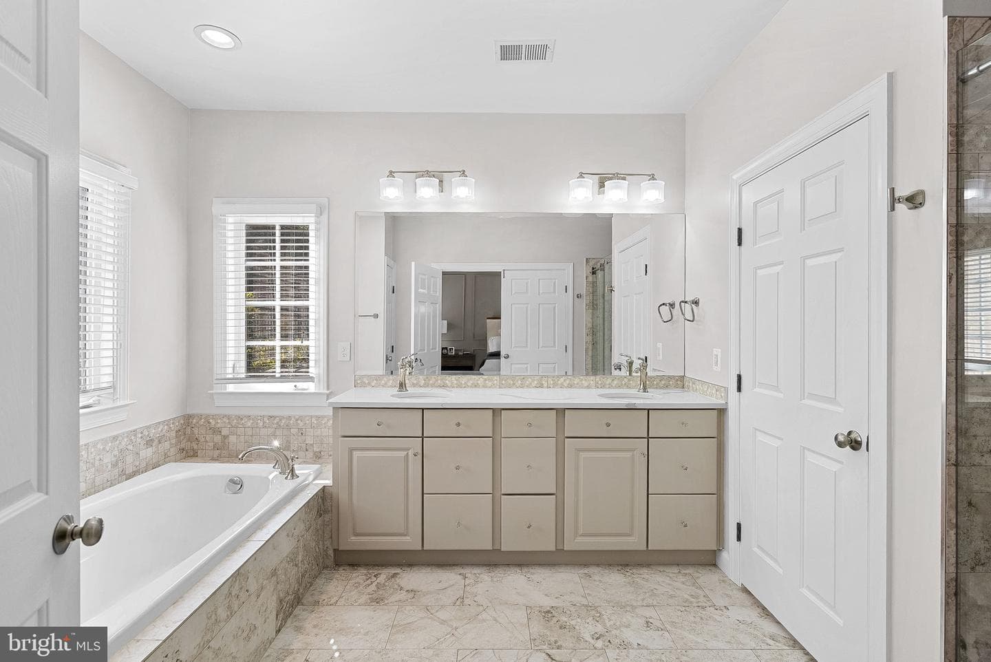 18229 Glen Abbey Court photo 21