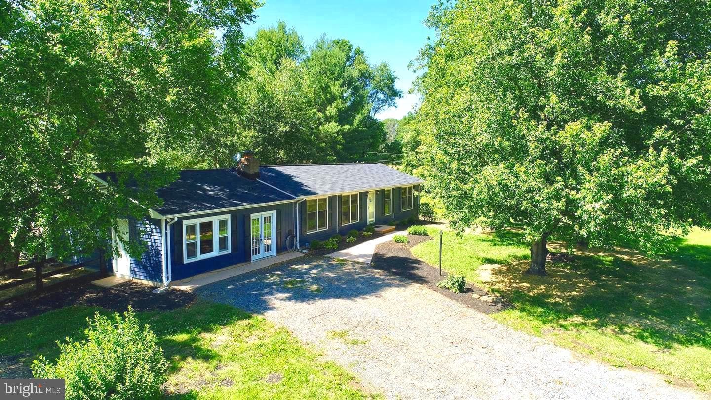 16119 Hampton Road, Hamilton