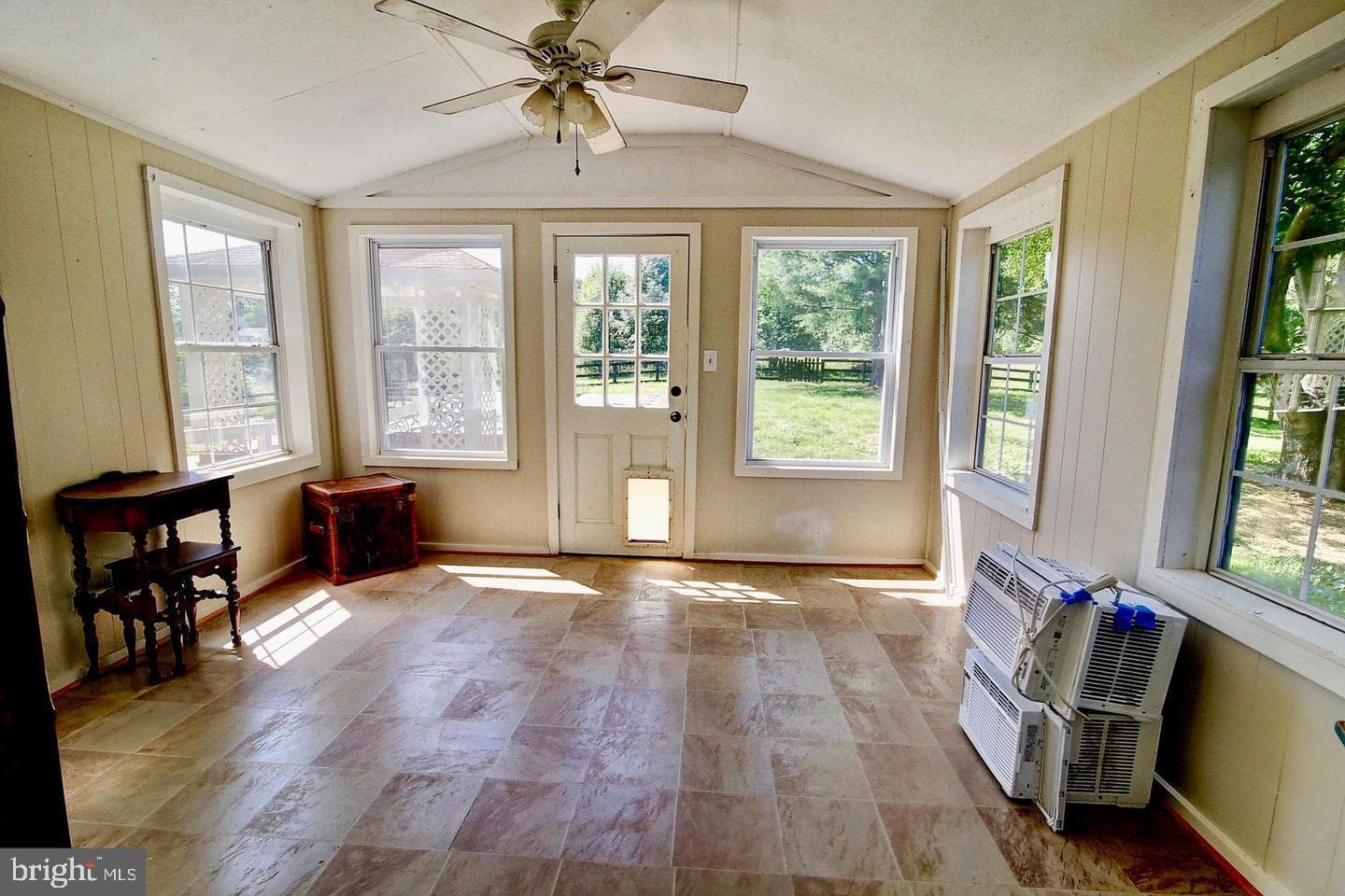 16119 Hampton Road photo 17