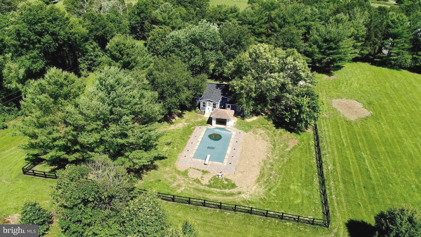 16119 Hampton Road photo 34