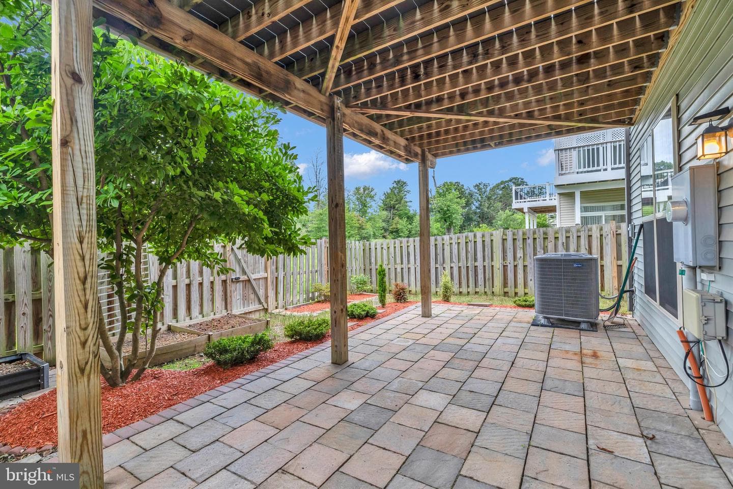 25284 Arrowroot Terrace photo 36