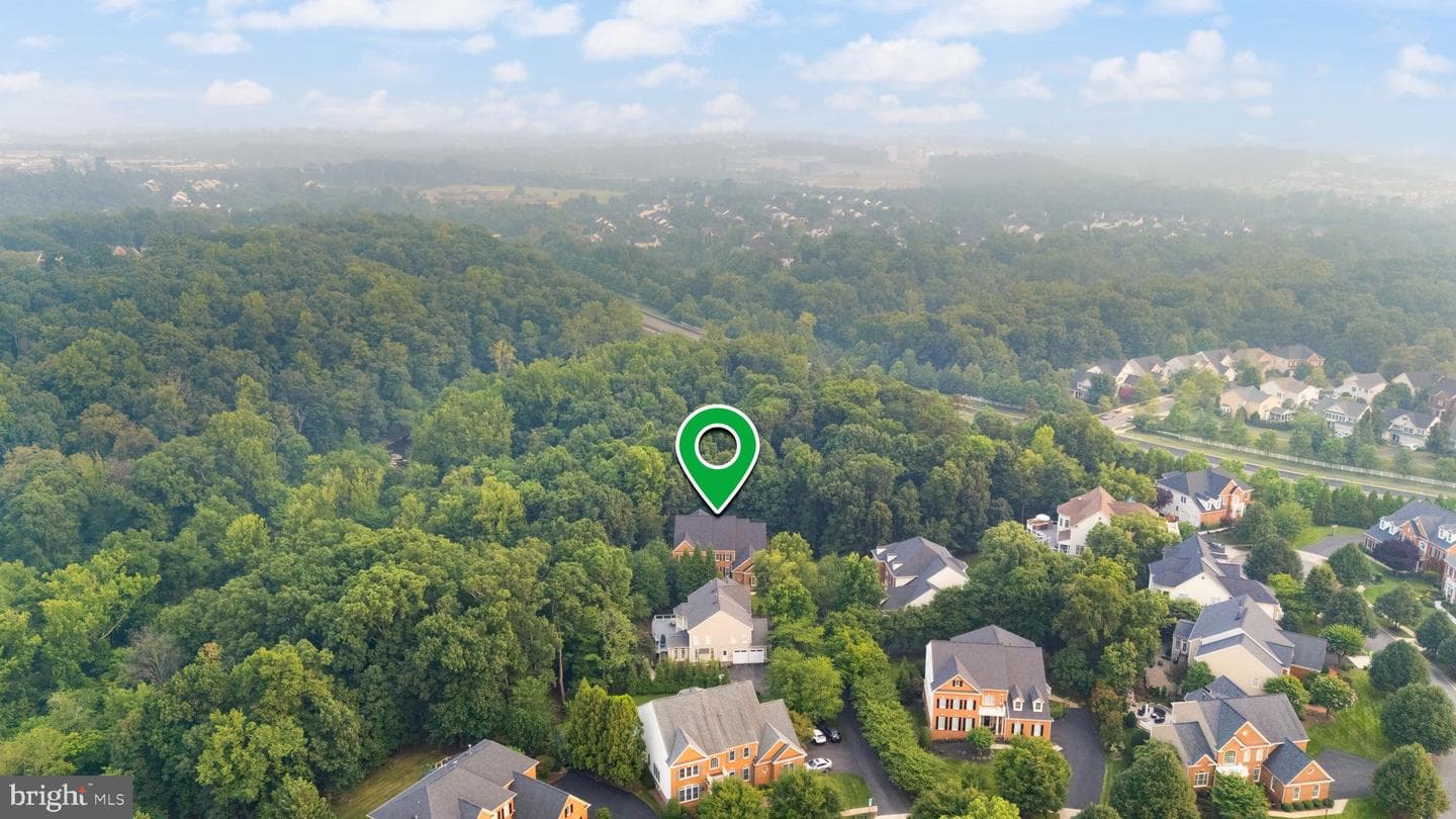 43261 Overview Place photo 4