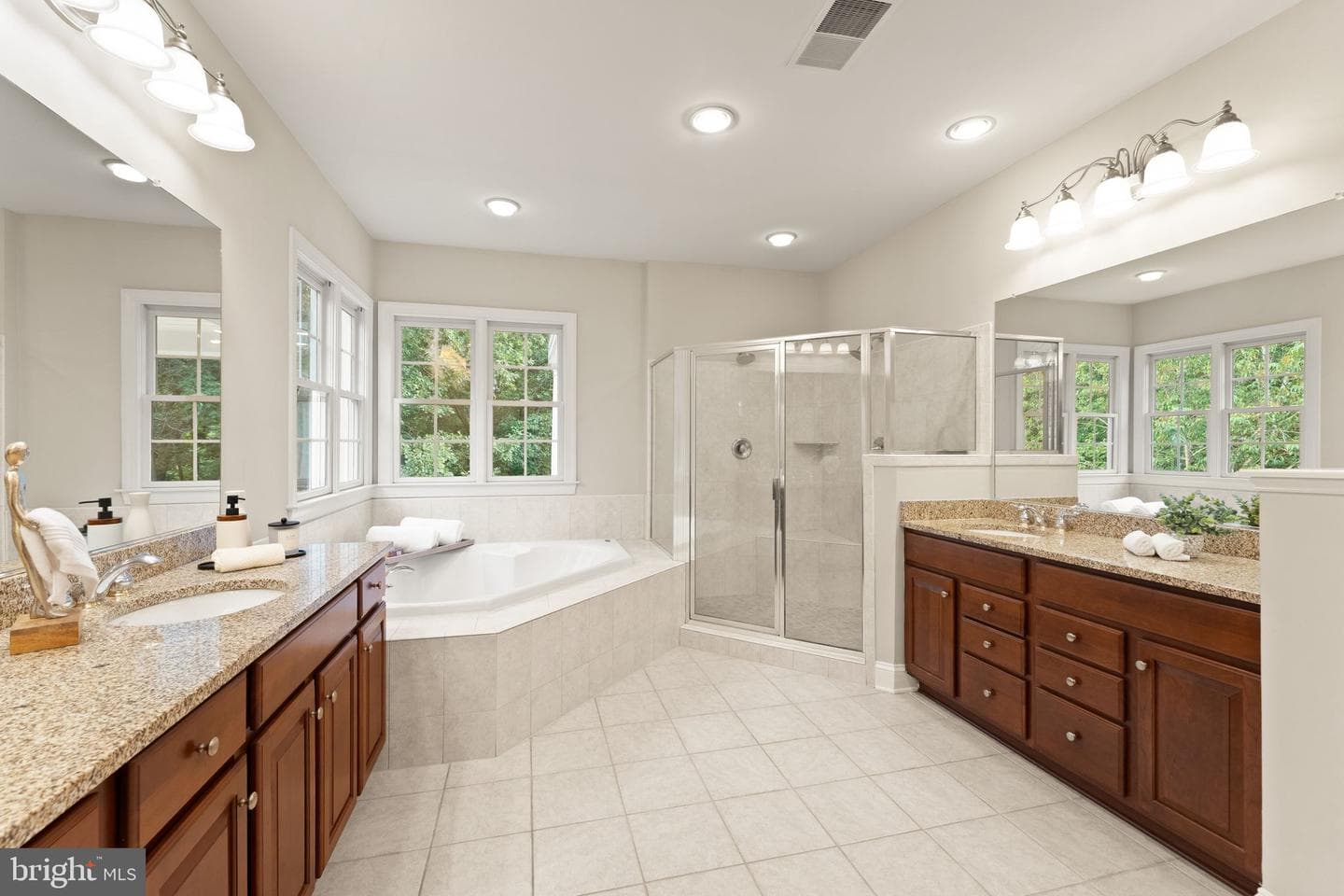43261 Overview Place photo 73