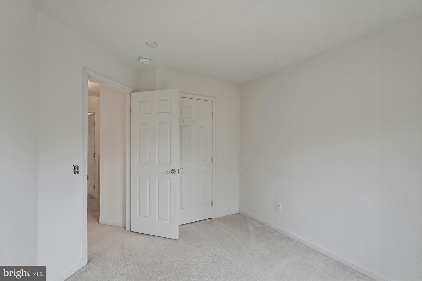 43042 Sherbrooke Terrace photo 18