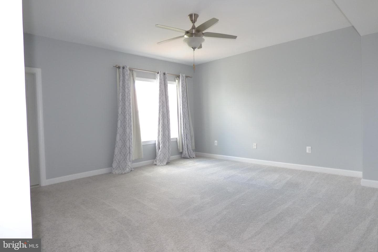 1604 Kinnaird Terrace NE photo 20