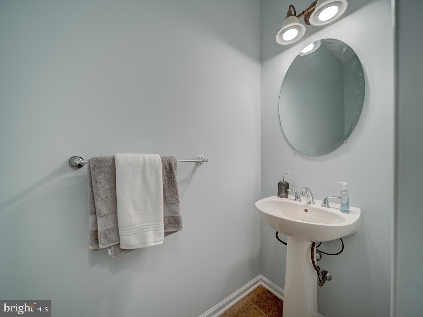 43320 Barnstead Drive photo 16