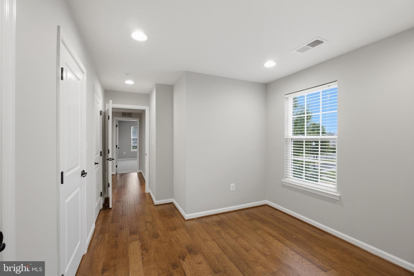 41736 Mcdivitt Terrace photo 41