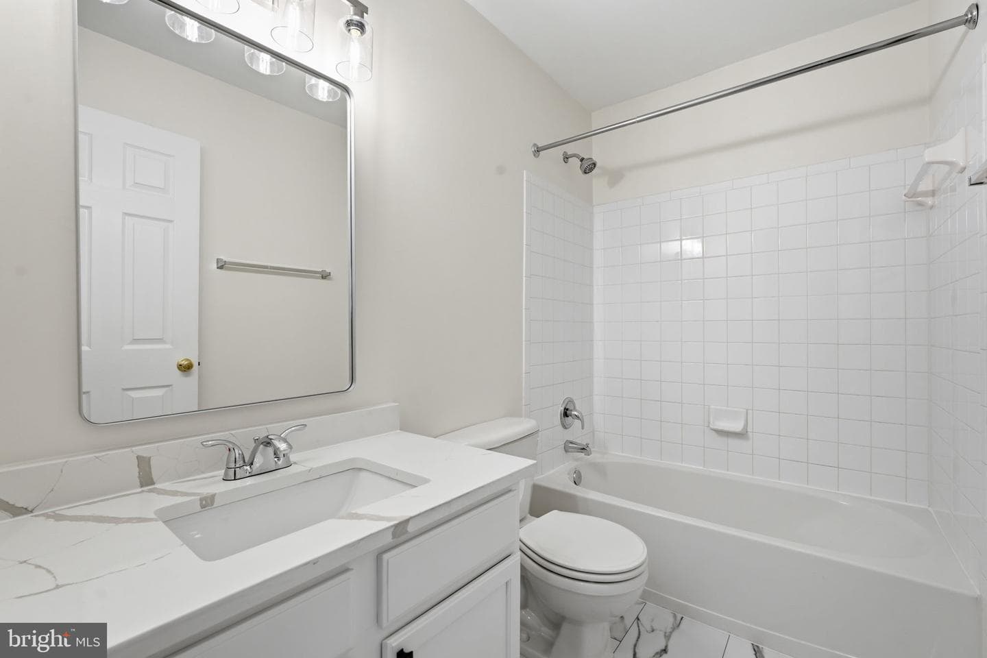 43451 Laidlow Street photo 23