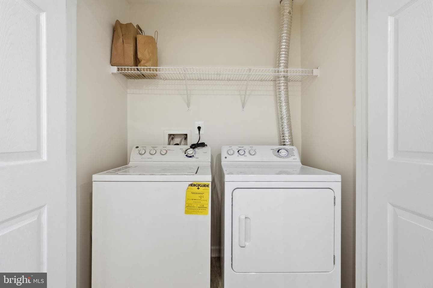 43451 Laidlow Street photo 40