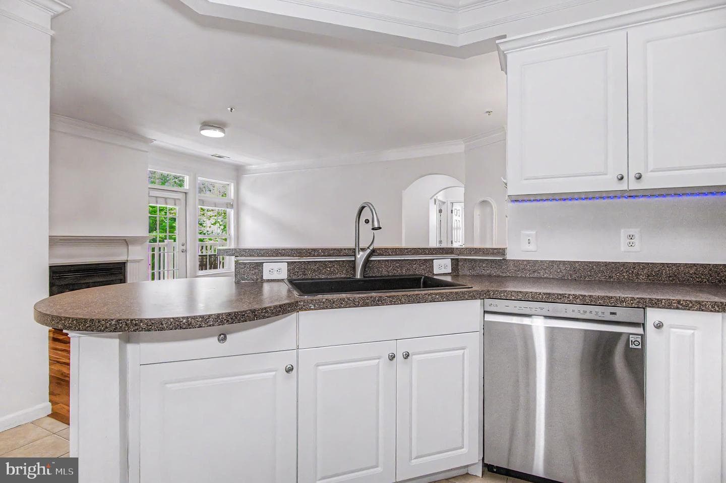 512 Sunset View Terrace SE #201 photo 18