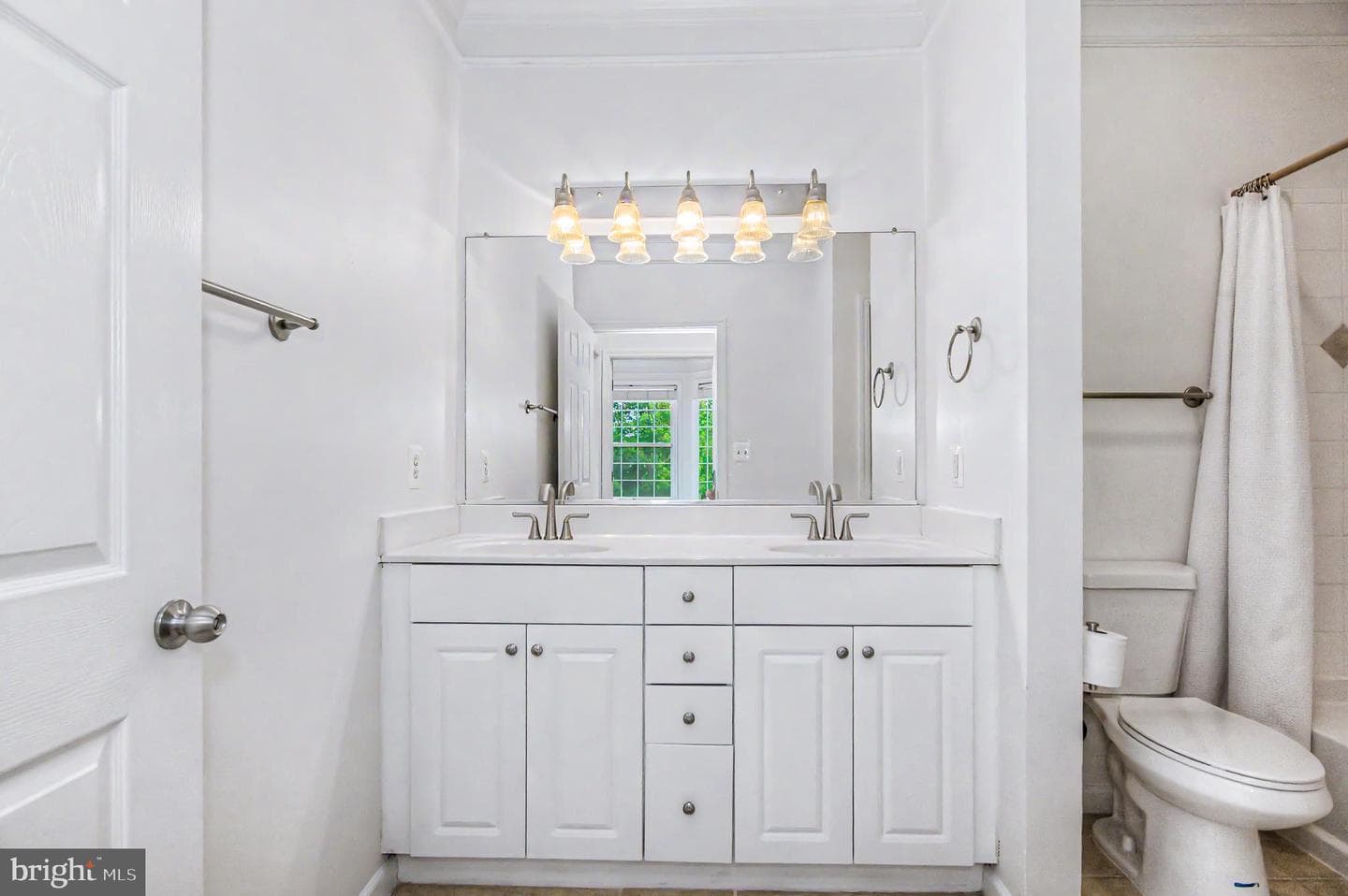 512 Sunset View Terrace SE #201 photo 26