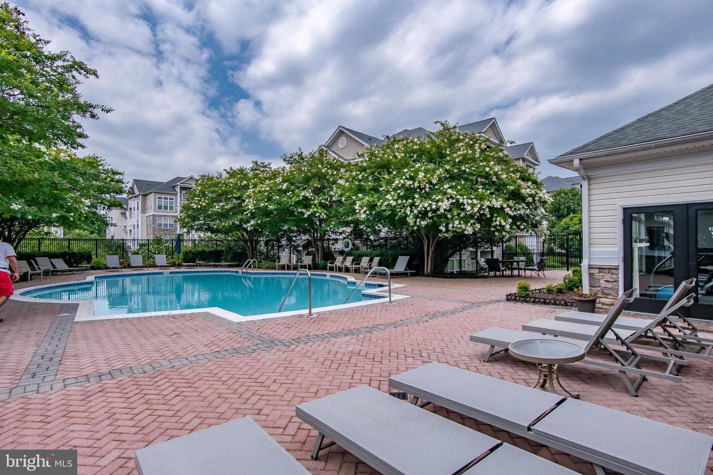512 Sunset View Terrace SE #201 photo 32