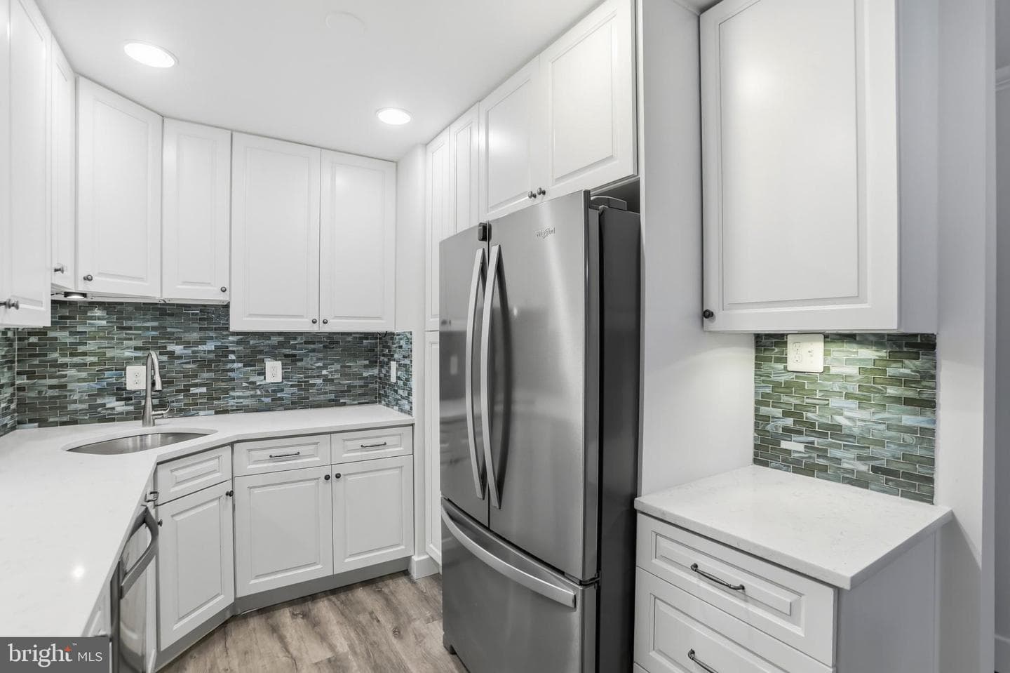 141 N Fillmore Avenue N #10 photo 4