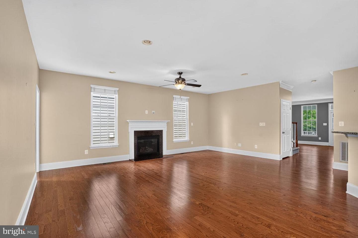 42538 Neighborly Lane photo 26