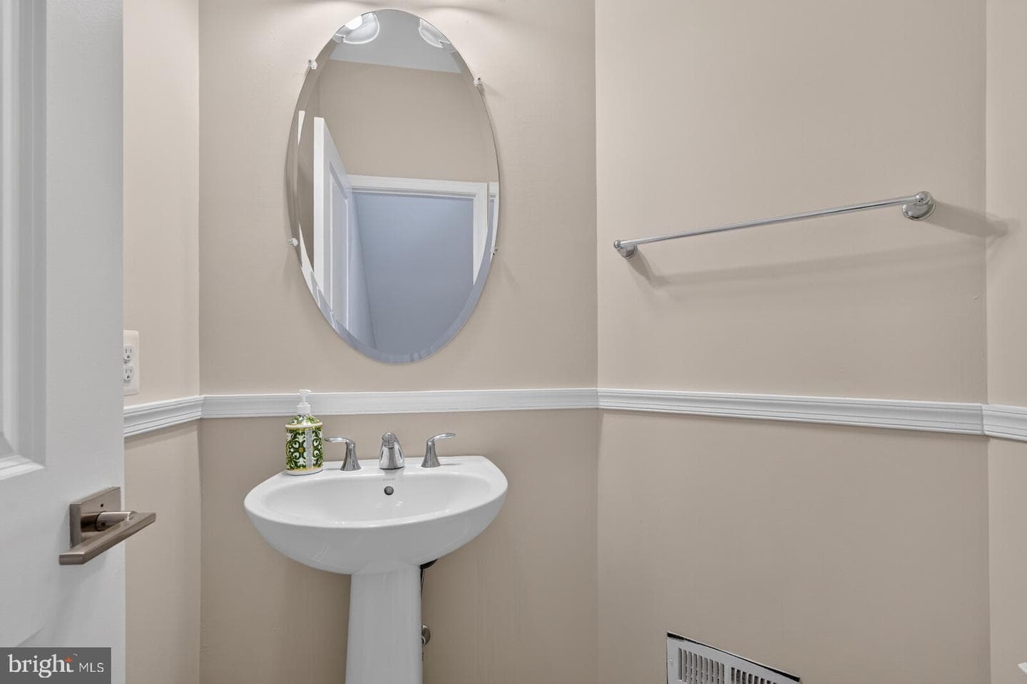 43002 Rosemount Woods Terrace photo 10