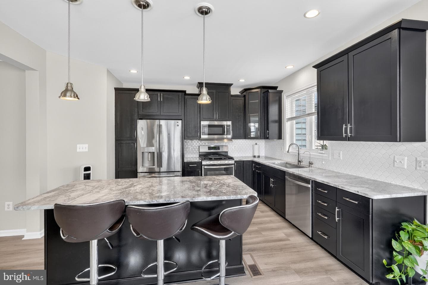 43002 Rosemount Woods Terrace photo 13