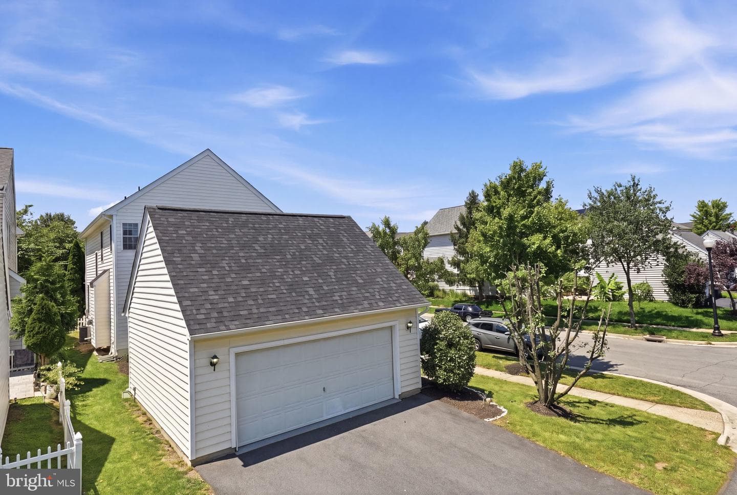 42472 Mandolin Street photo 51