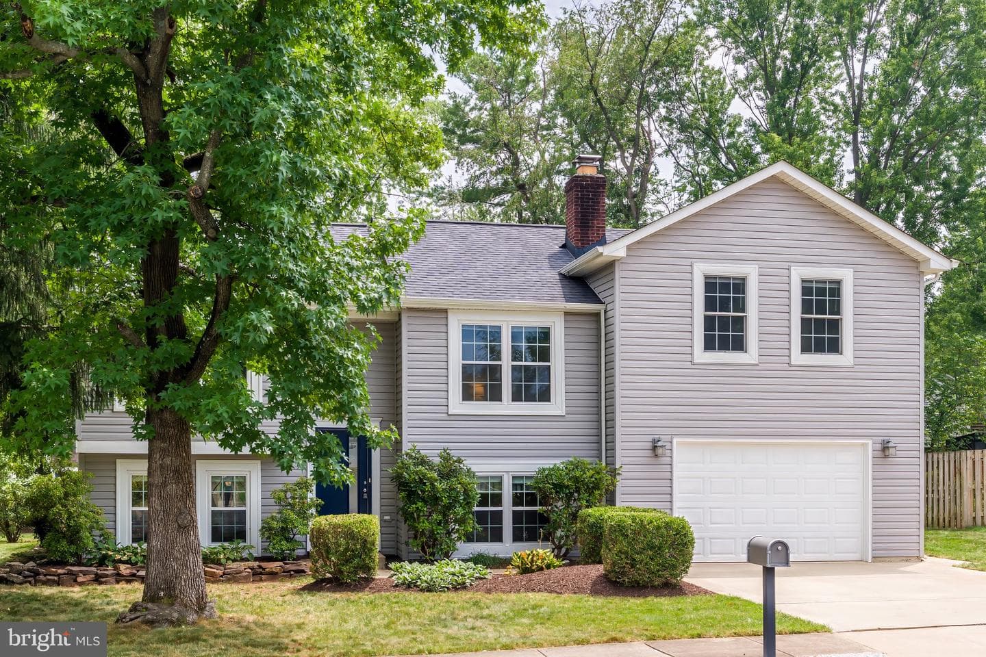 821 Cattail Lane NE photo 3
