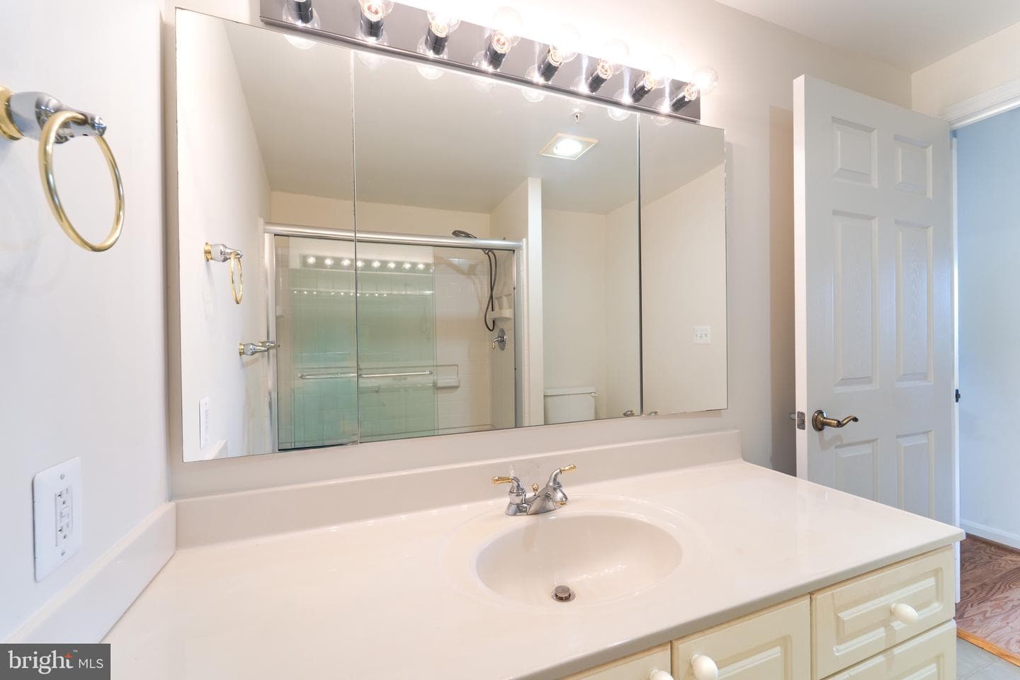 19355 Cypress Ridge Terrace #905 photo 27