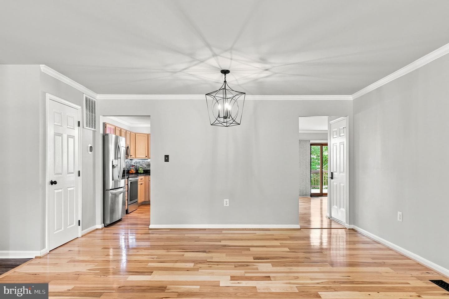 17224 Rosecliff Court photo 4