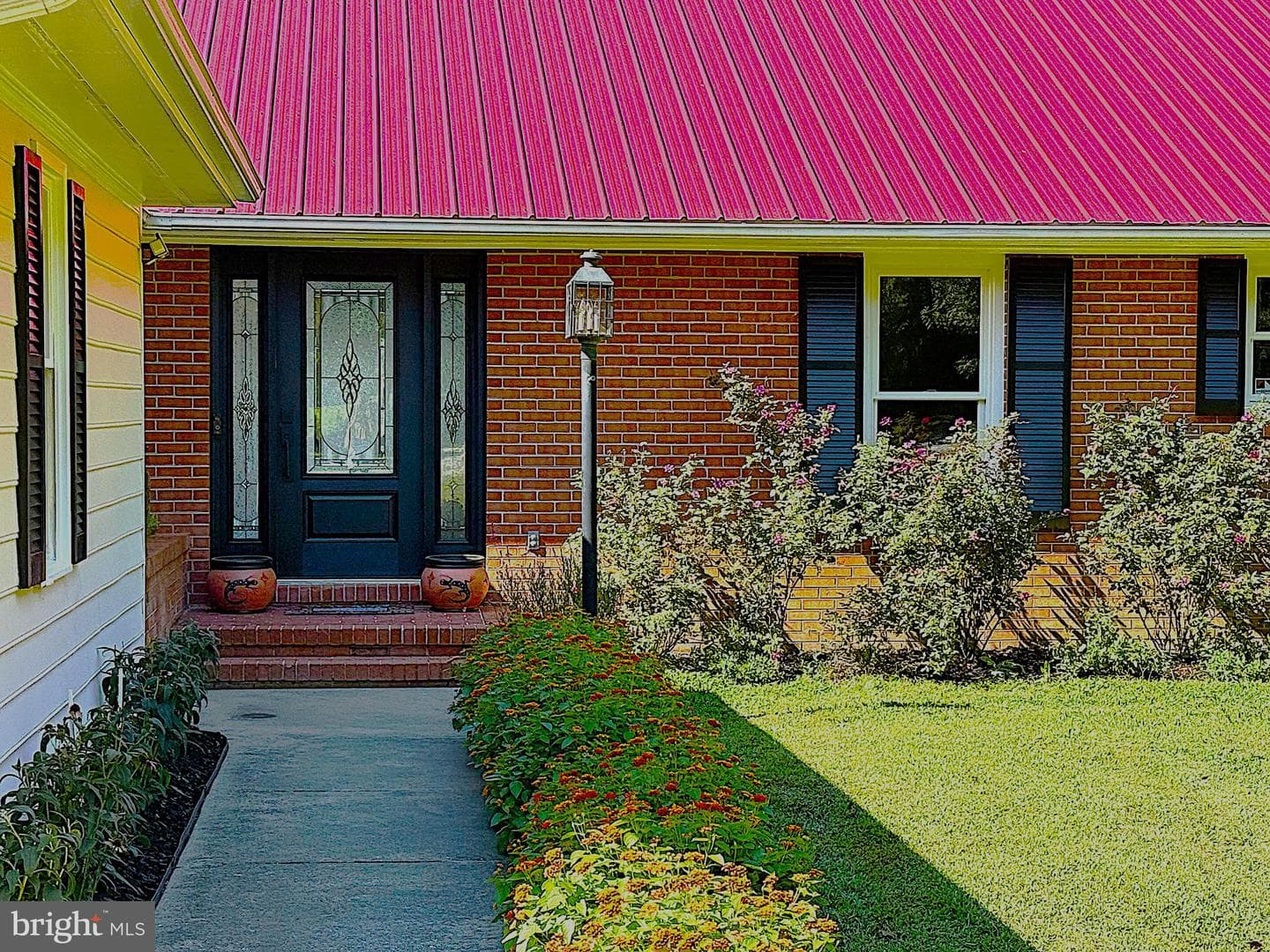 404 Woodbrook Drive photo 23