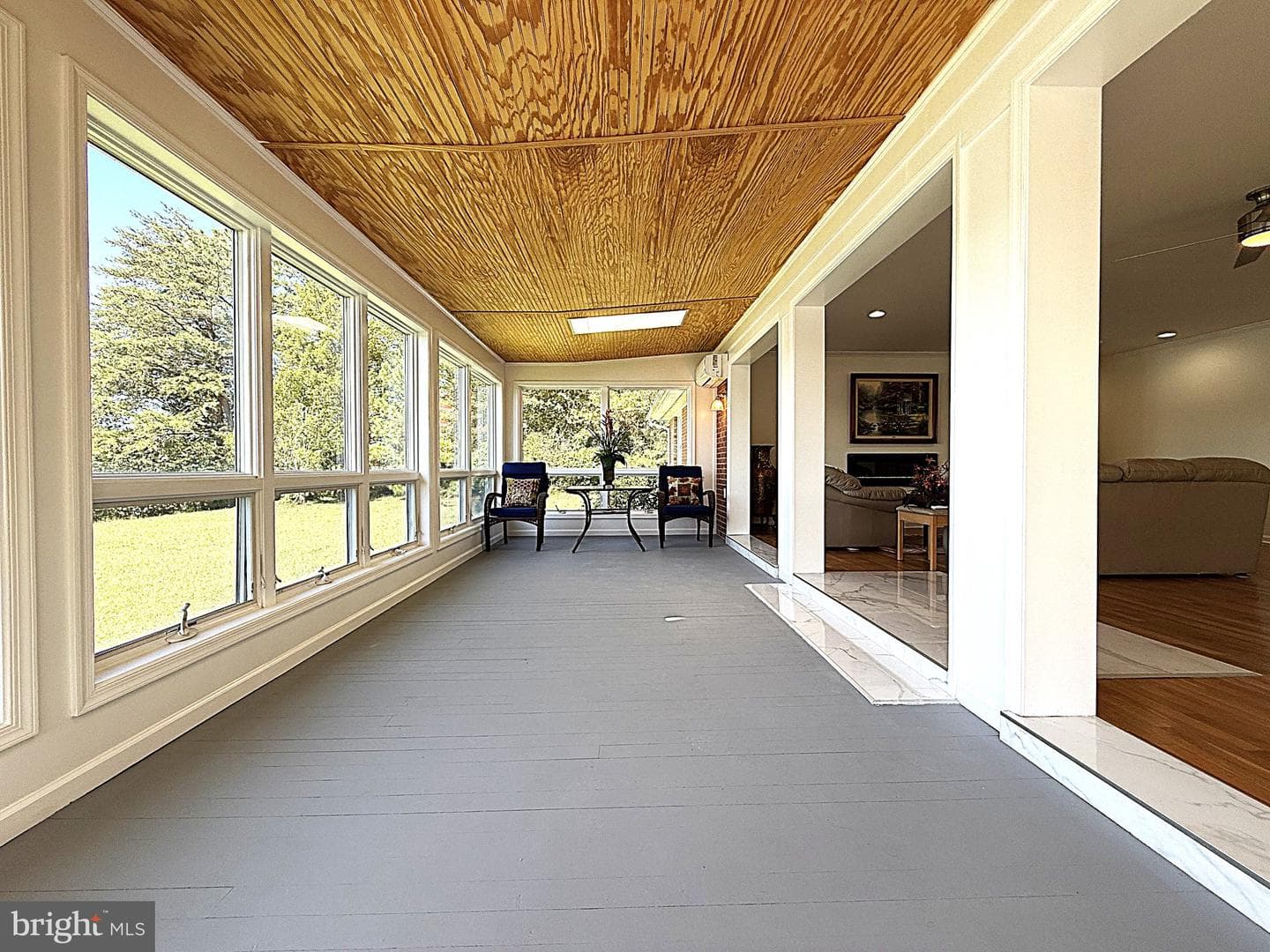 404 Woodbrook Drive photo 32