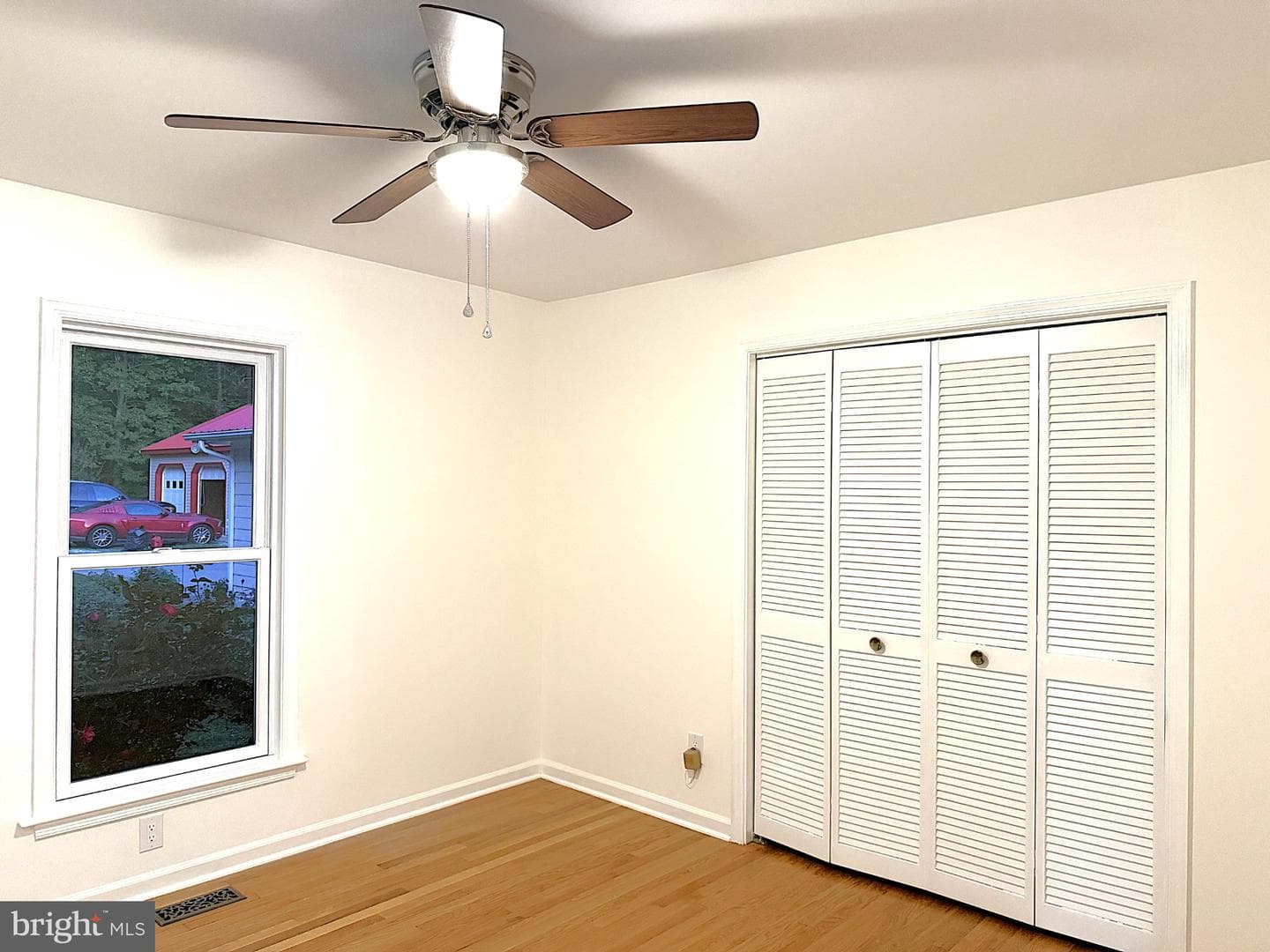 404 Woodbrook Drive photo 41
