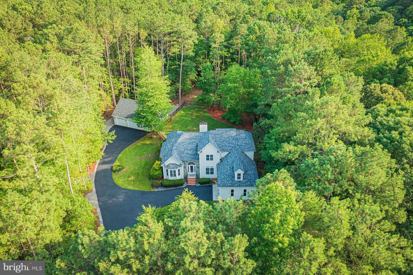 1277 Riverwood Drive, Lancaster