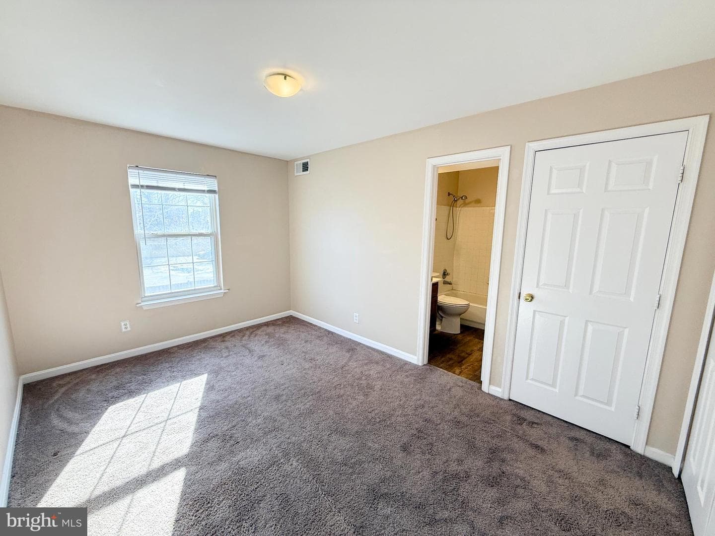9211 Azure Court #202 photo 11