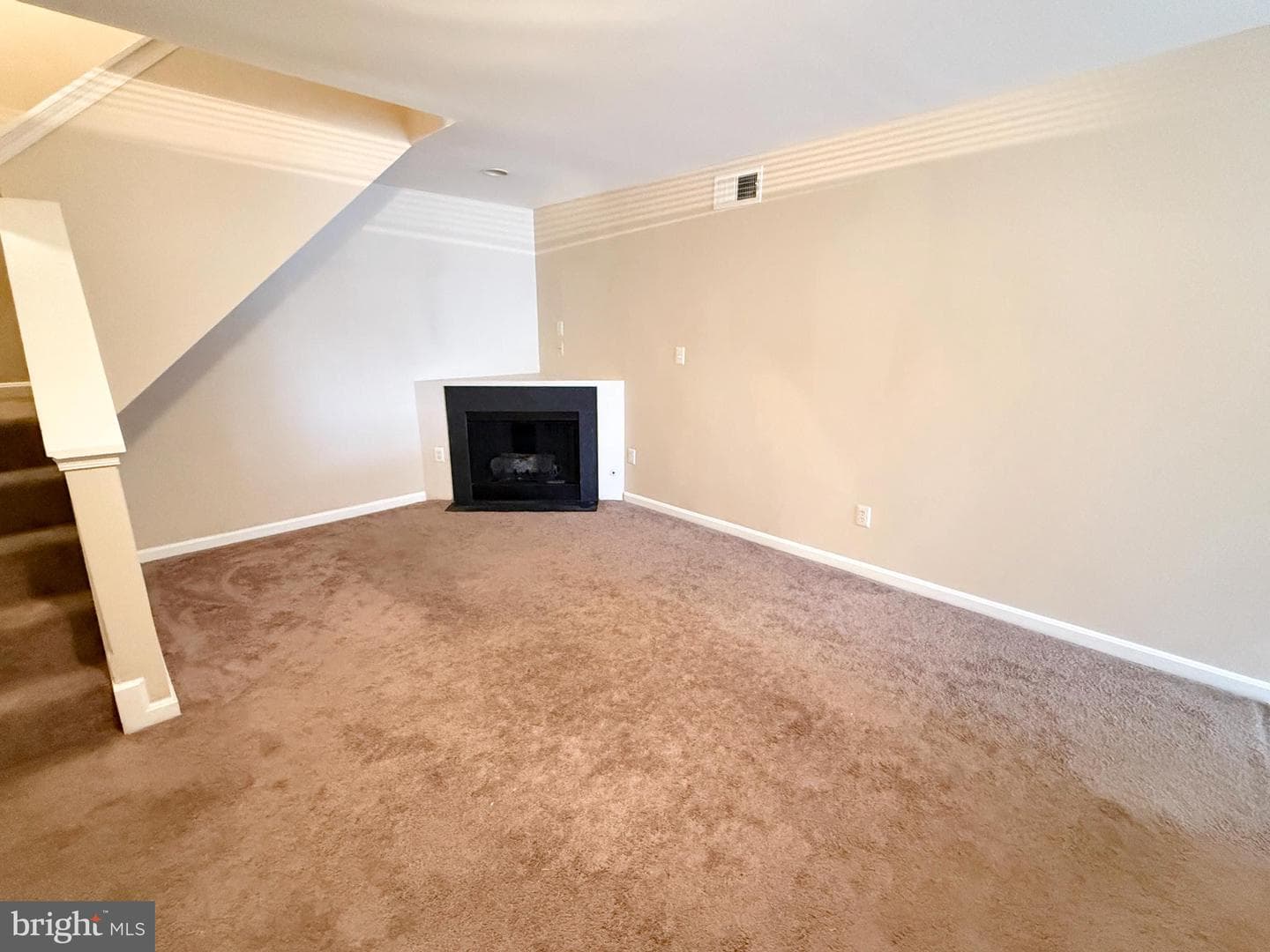 9211 Azure Court #202 photo 2