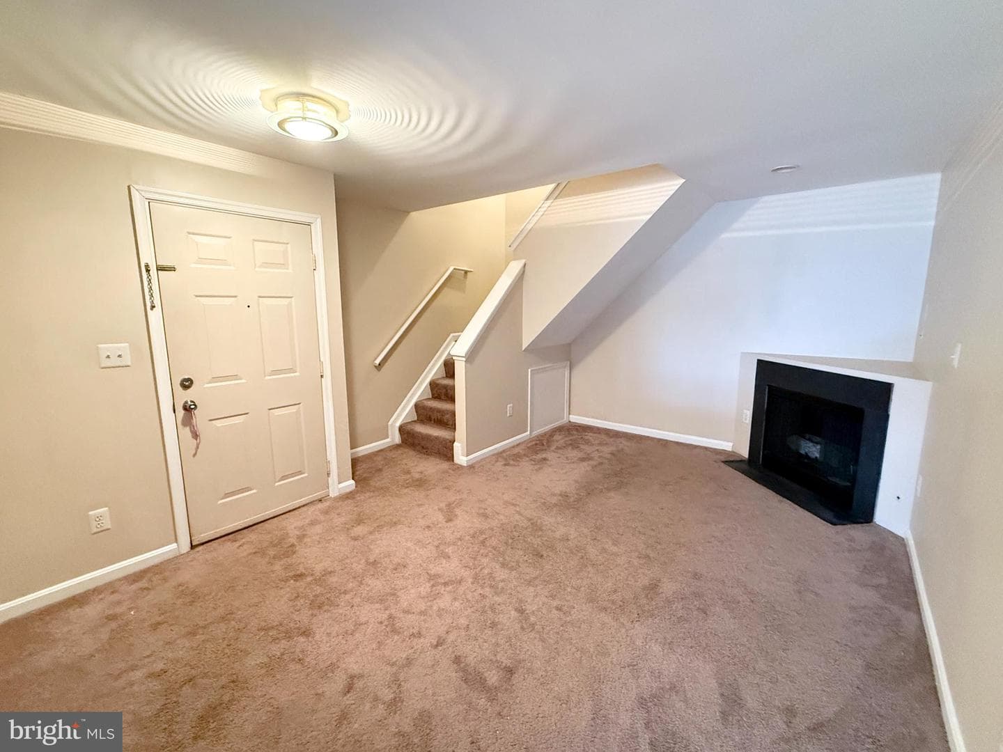 9211 Azure Court #202 photo 3