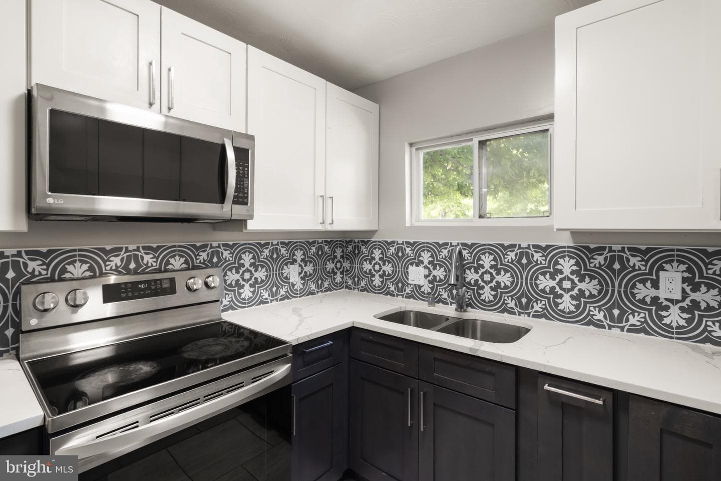 8605 Kirby Street photo 5